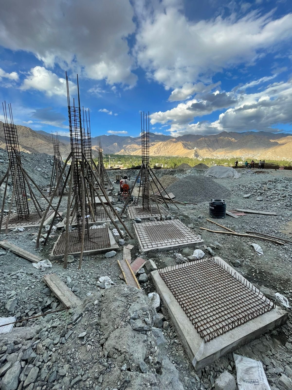 Construction overlooking the Leh valley