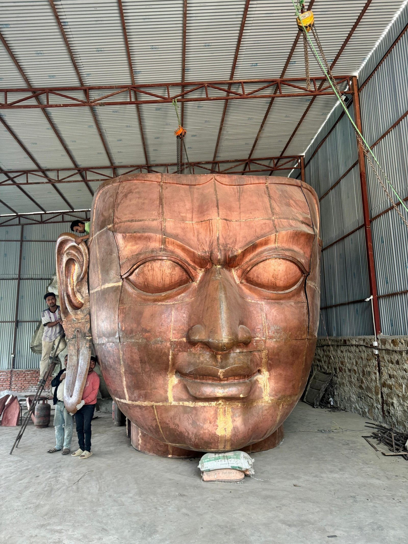Craftsmanship at the statue workshop